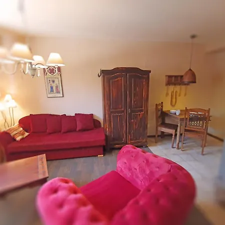 ホテル Binzhotel-ordenskapelle - Ostsee-rittergut-ruegen ビンツ