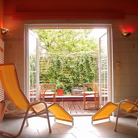 Binzhotel-ordenskapelle - Ostsee-rittergut-ruegen ホテル 3*