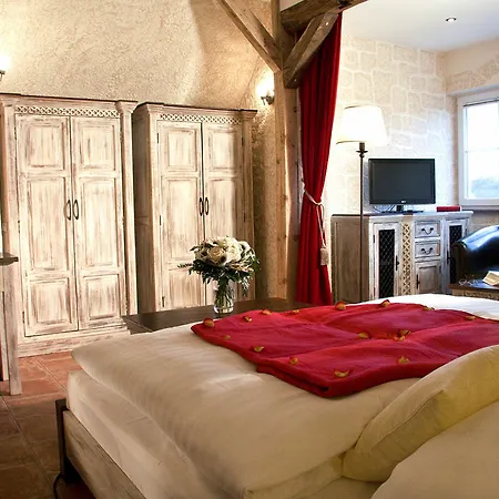 Binzhotel-ordenskapelle - Ostsee-rittergut-ruegen ビンツ